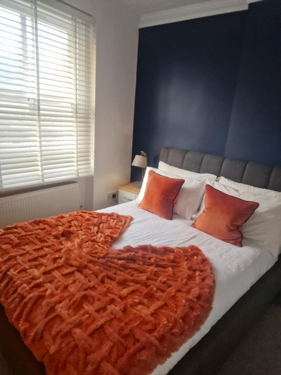Brondesbury Arms Appartement Londen Buitenkant foto
